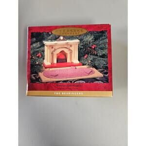 Bearingers Flickering Light Fireplace 1993 Hallmark Keepsake Ornament